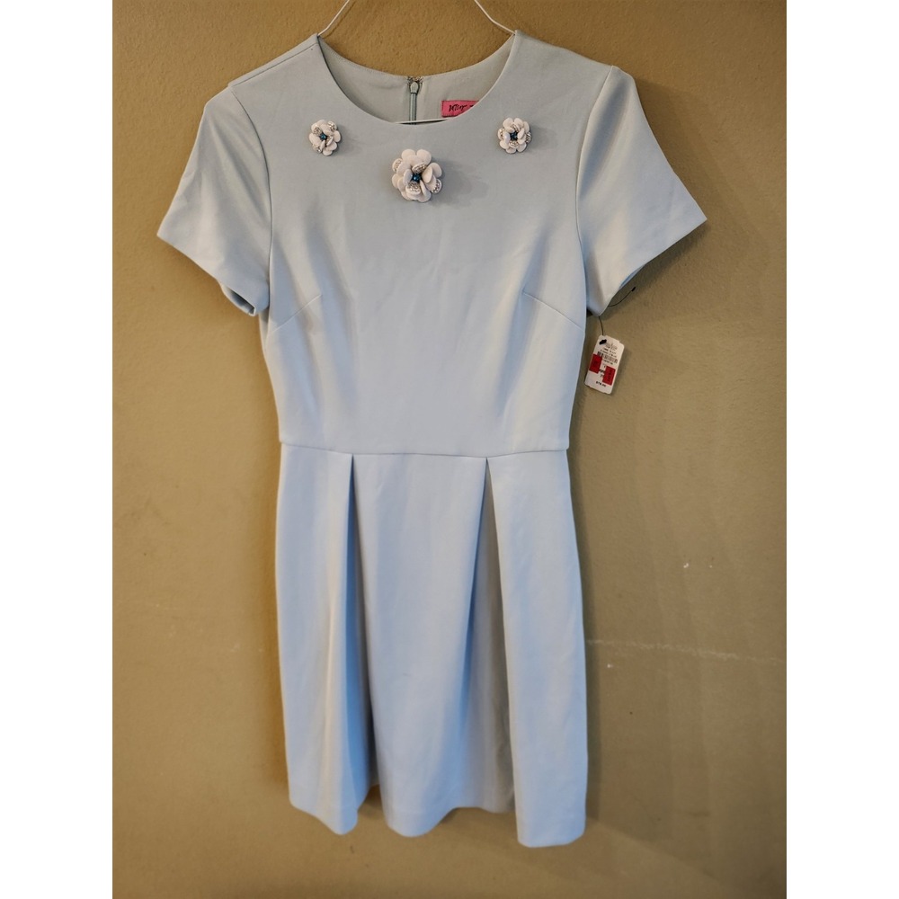 Betsey Johnson Size 6 Blue Stretchy Dress With 3D Flowers